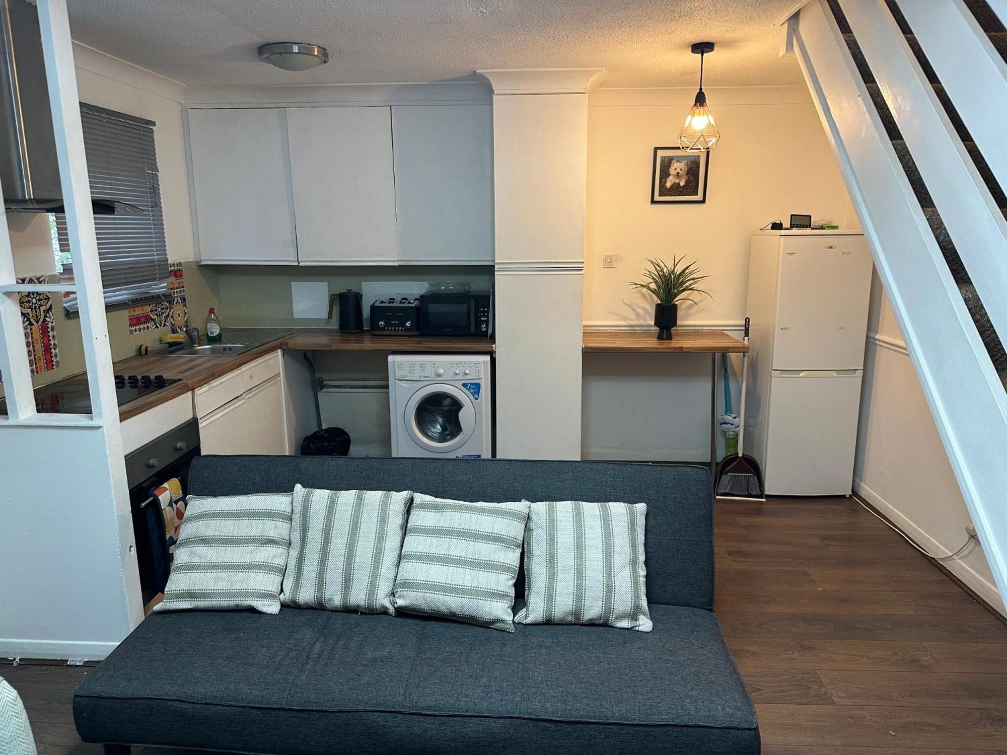 Apartment Coxy 1 Bedroom Maisonette In The Heart Of London